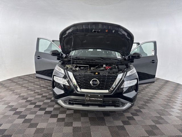 Certified 2021 Nissan Rogue SV image 11