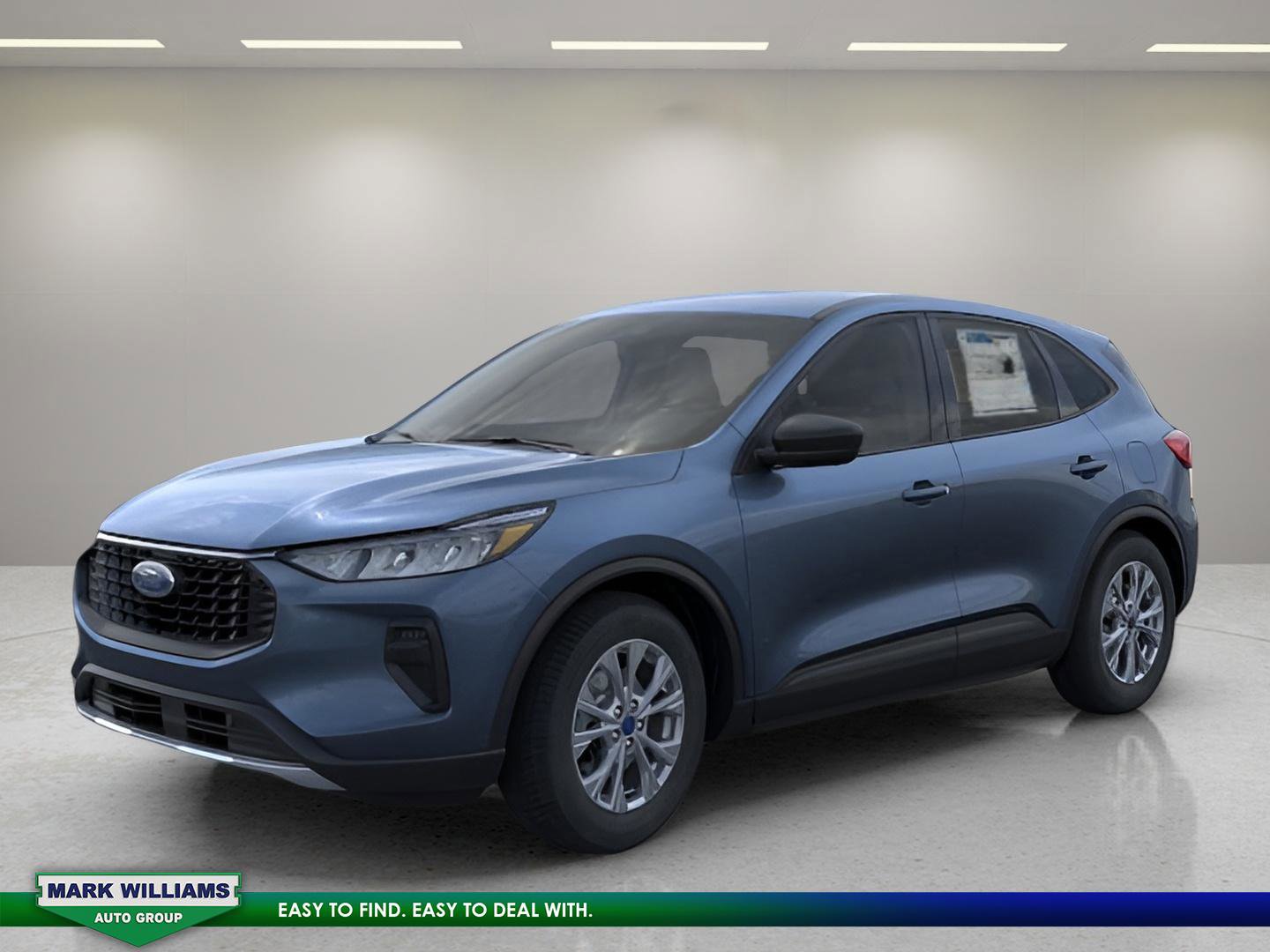 Used 2025 Ford Escape Active w/ Cold Weather Package image 2