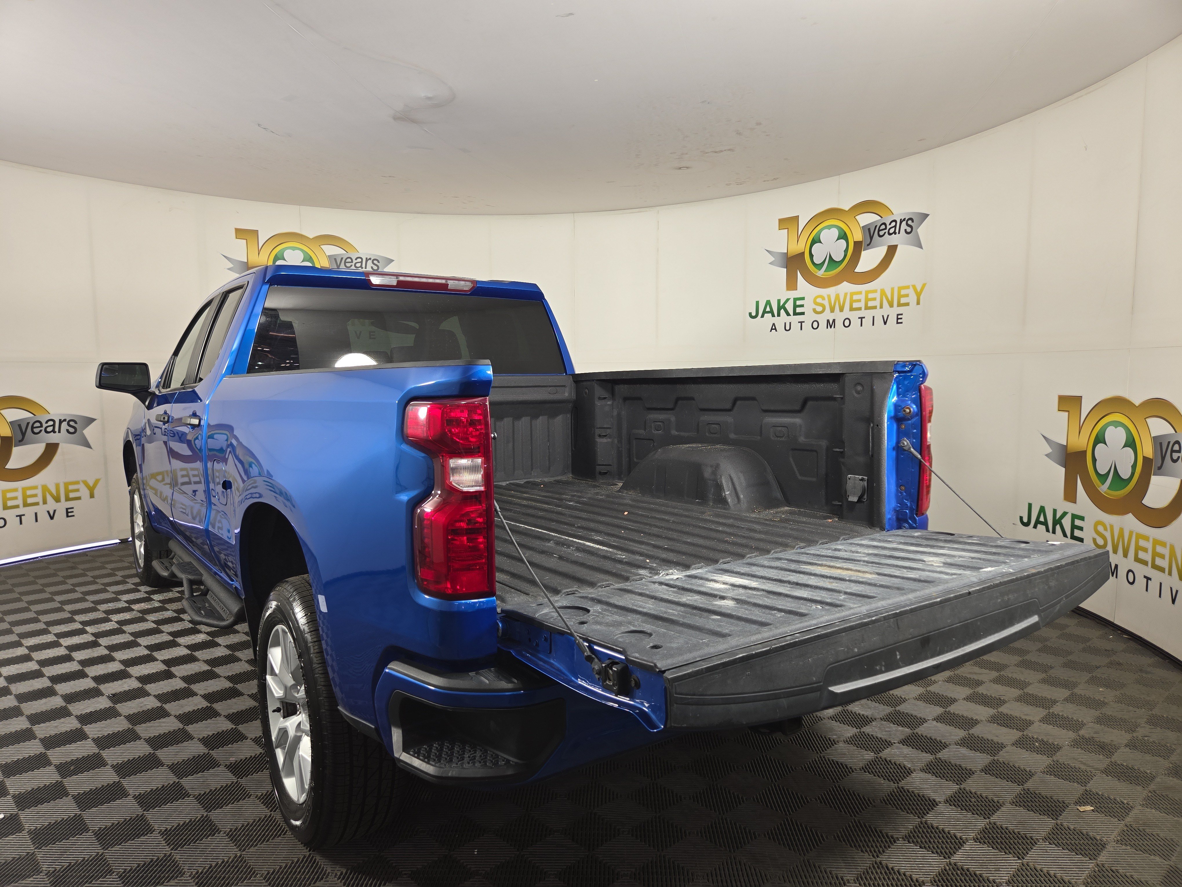 Certified 2023 Chevrolet Silverado 1500 Custom RWD image 32