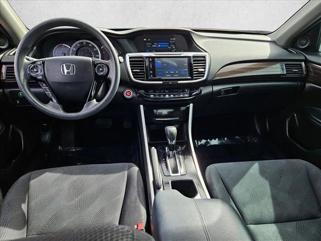 Used 2016 Honda Accord EX image 17