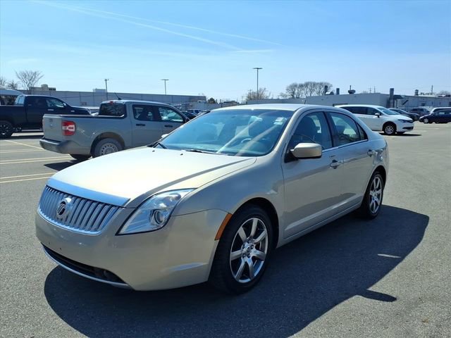 Used 2010 Mercury Milan Premier image 3