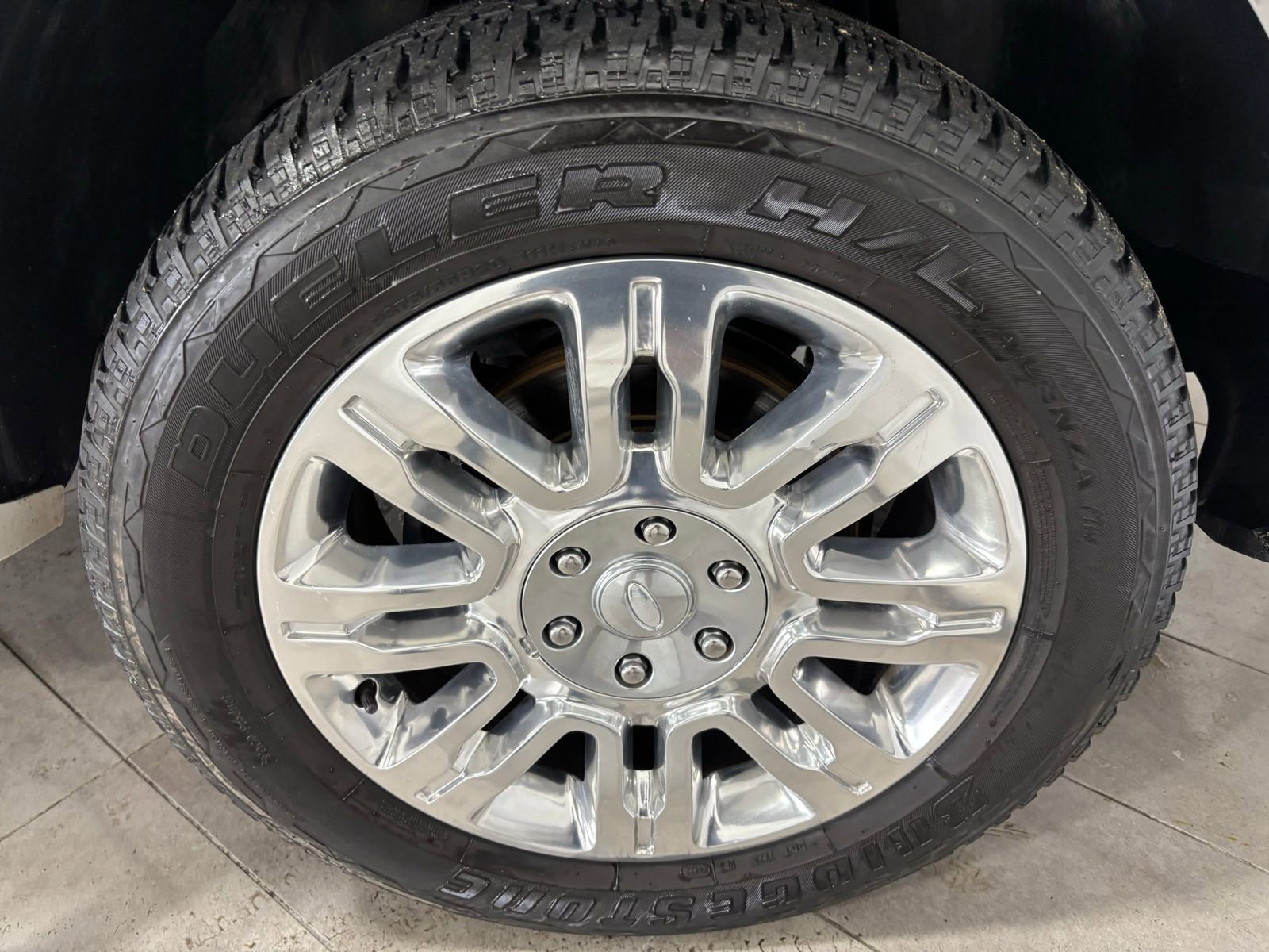 Used 2013 Ford F150 Platinum image 9