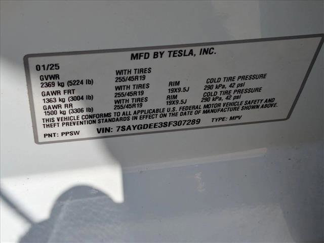Used 2025 Tesla Model Y Long Range image 17