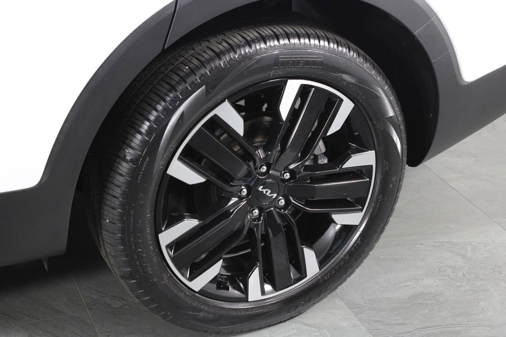 Used 2023 Kia Telluride SX image 10