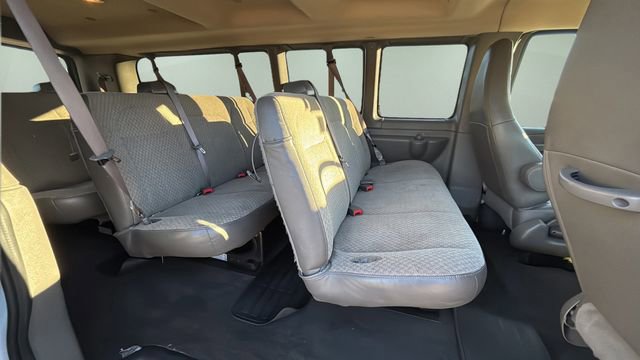 Used 2024 Chevrolet Express 3500 LT w/ LT Preferred Equipment Group RWD image 34