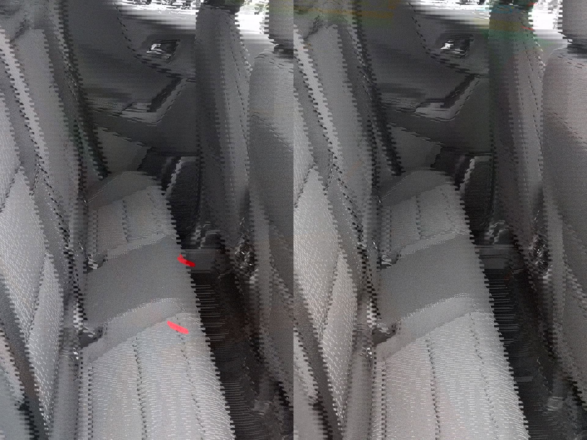 New 2026 Chevrolet Equinox LT image 85