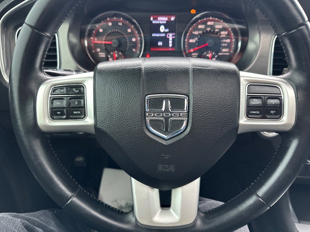 Used 2014 Dodge Charger SXT RWD image 16