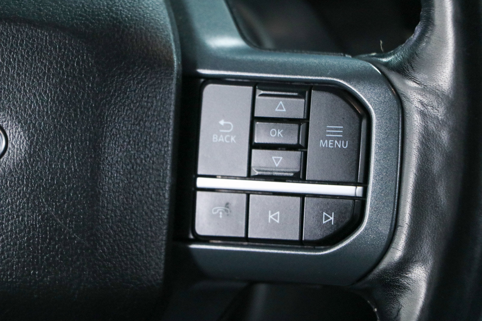 Used 2023 Ford F150 Lariat w/ Equipment Group 502A High AWD/4WD image 16