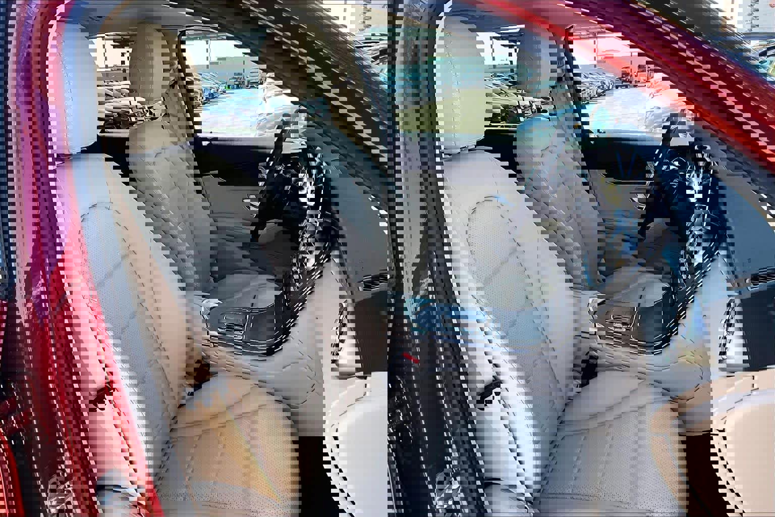 Used 2022 Mercedes-Benz GLC 300 image 8