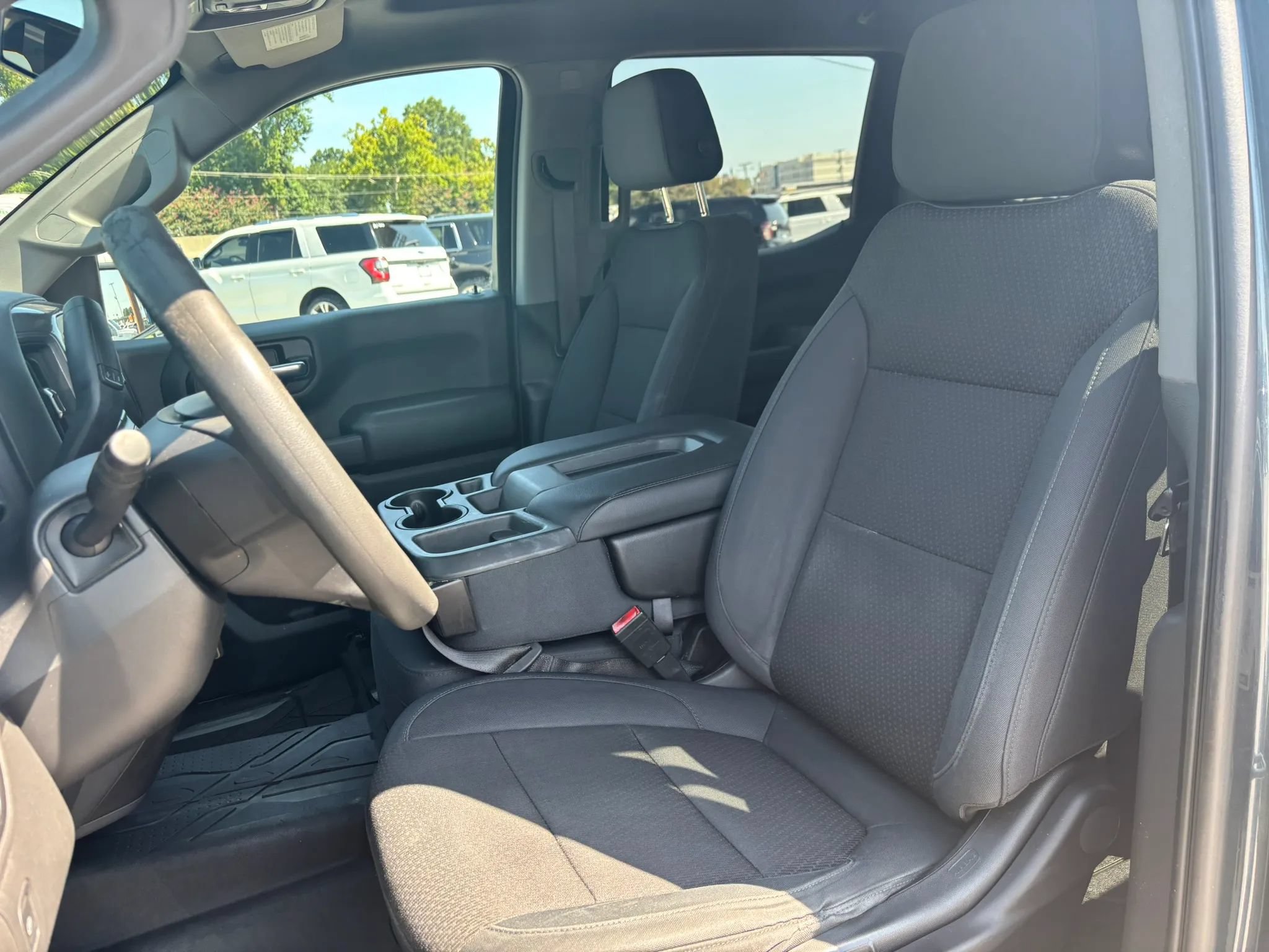 Used 2019 Chevrolet Silverado 1500 Custom Trail Boss w/ Custom Convenience Package AWD/4WD image 12