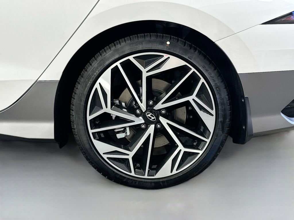 New 2025 Hyundai Ioniq 6 SEL image 23