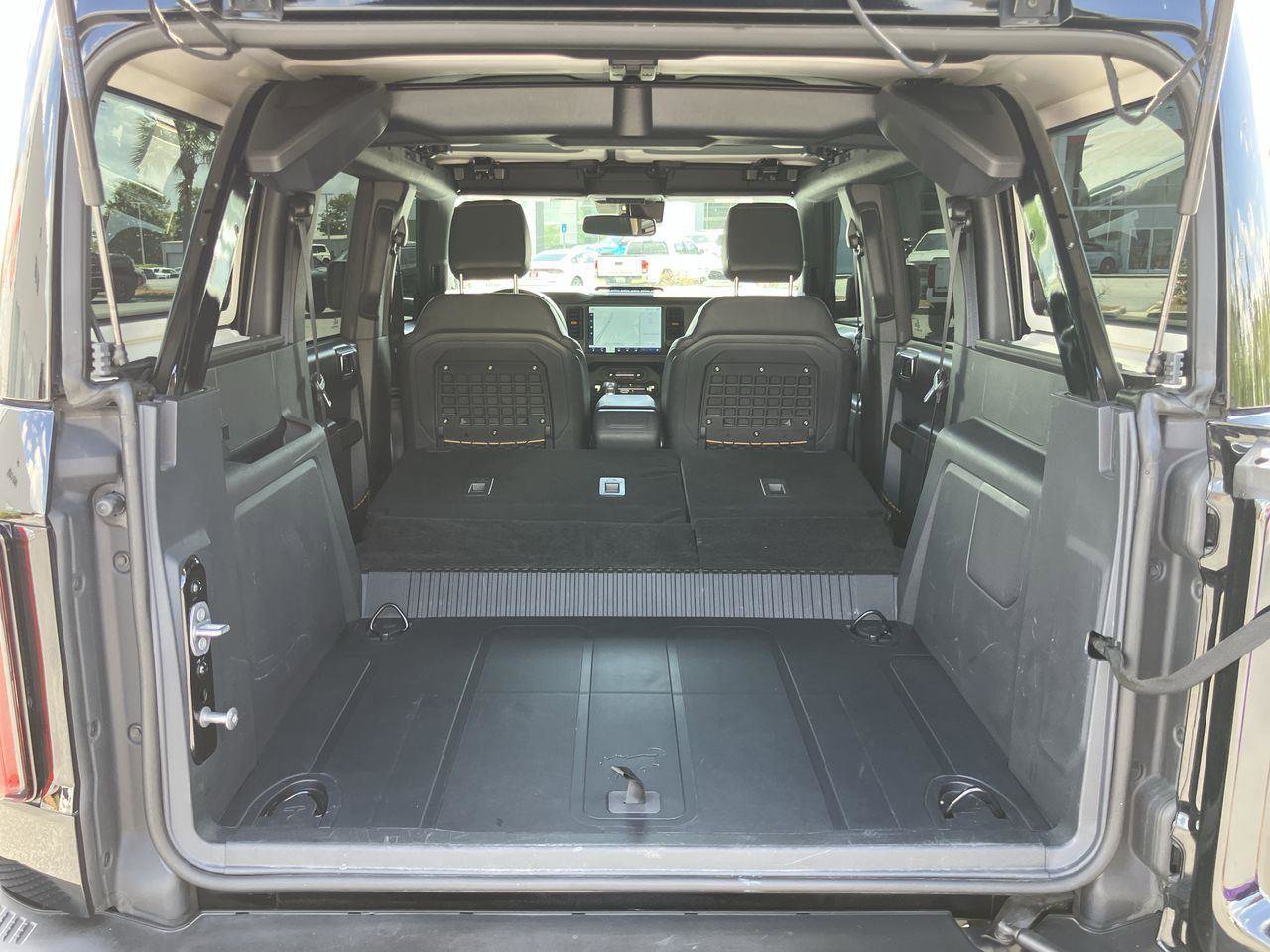 Used 2024 Ford Bronco Badlands image 29