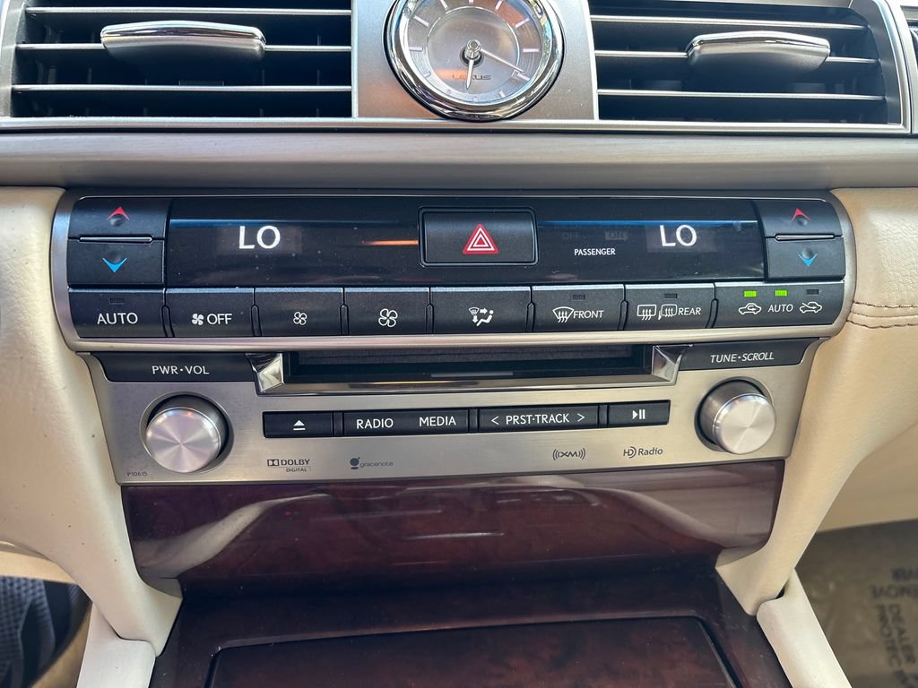 Used 2014 Lexus LS 460 w/ Comfort Package RWD image 19