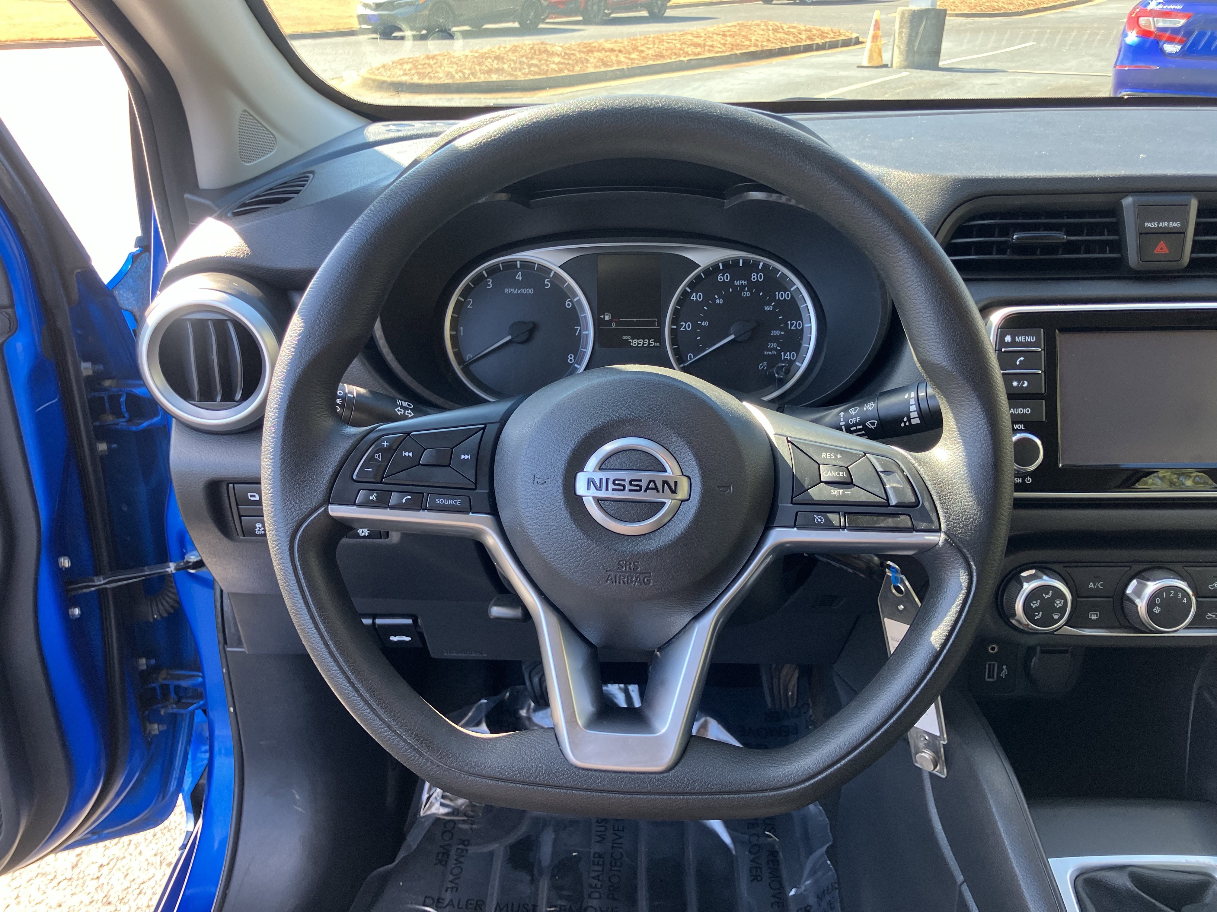 Used 2022 Nissan Versa S image 20