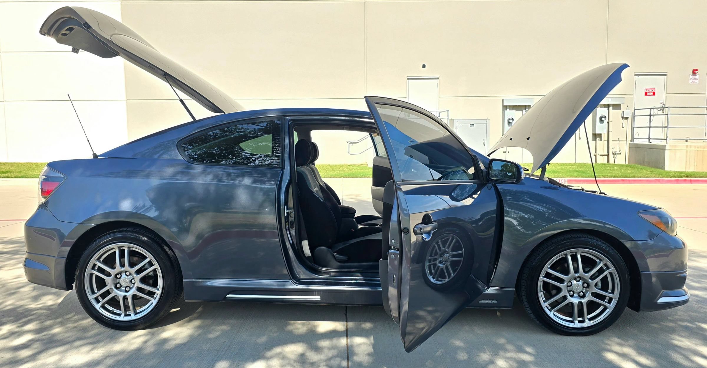 Used 2008 Scion tC FWD image 13