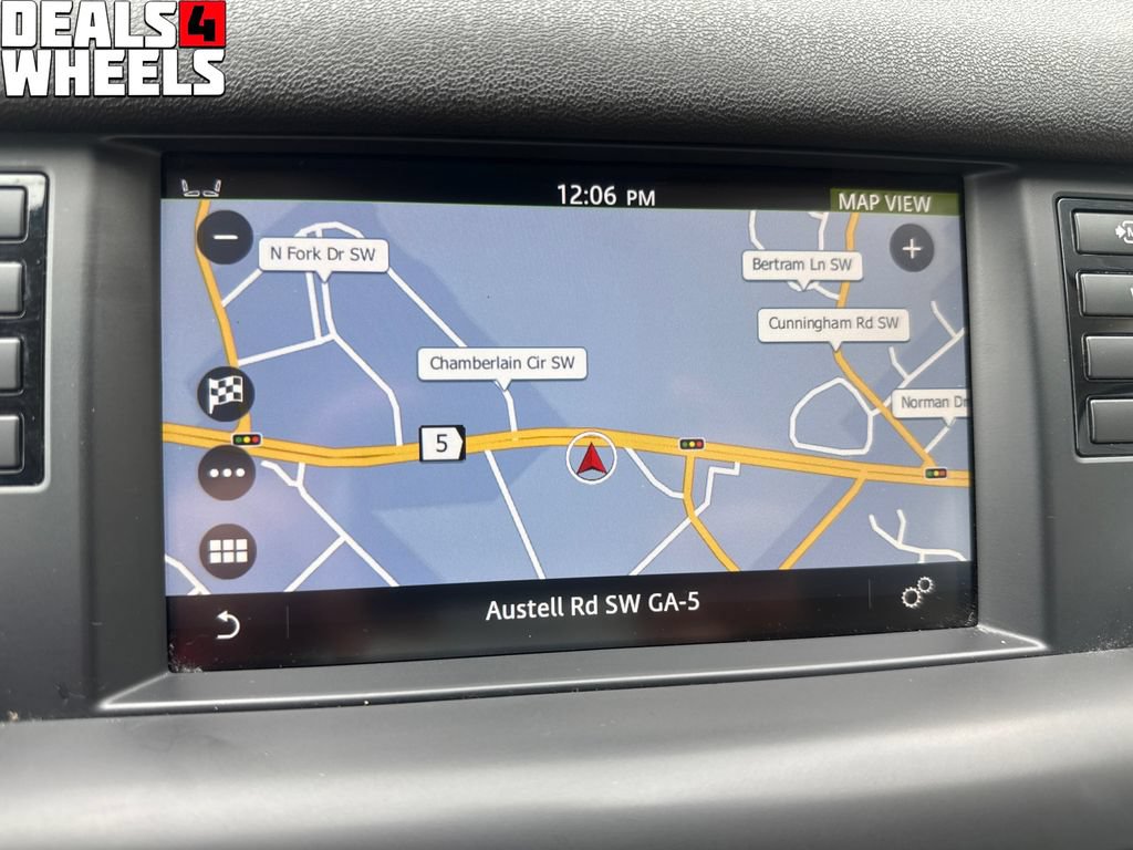 Used 2016 Land Rover Discovery Sport HSE AWD/4WD image 19