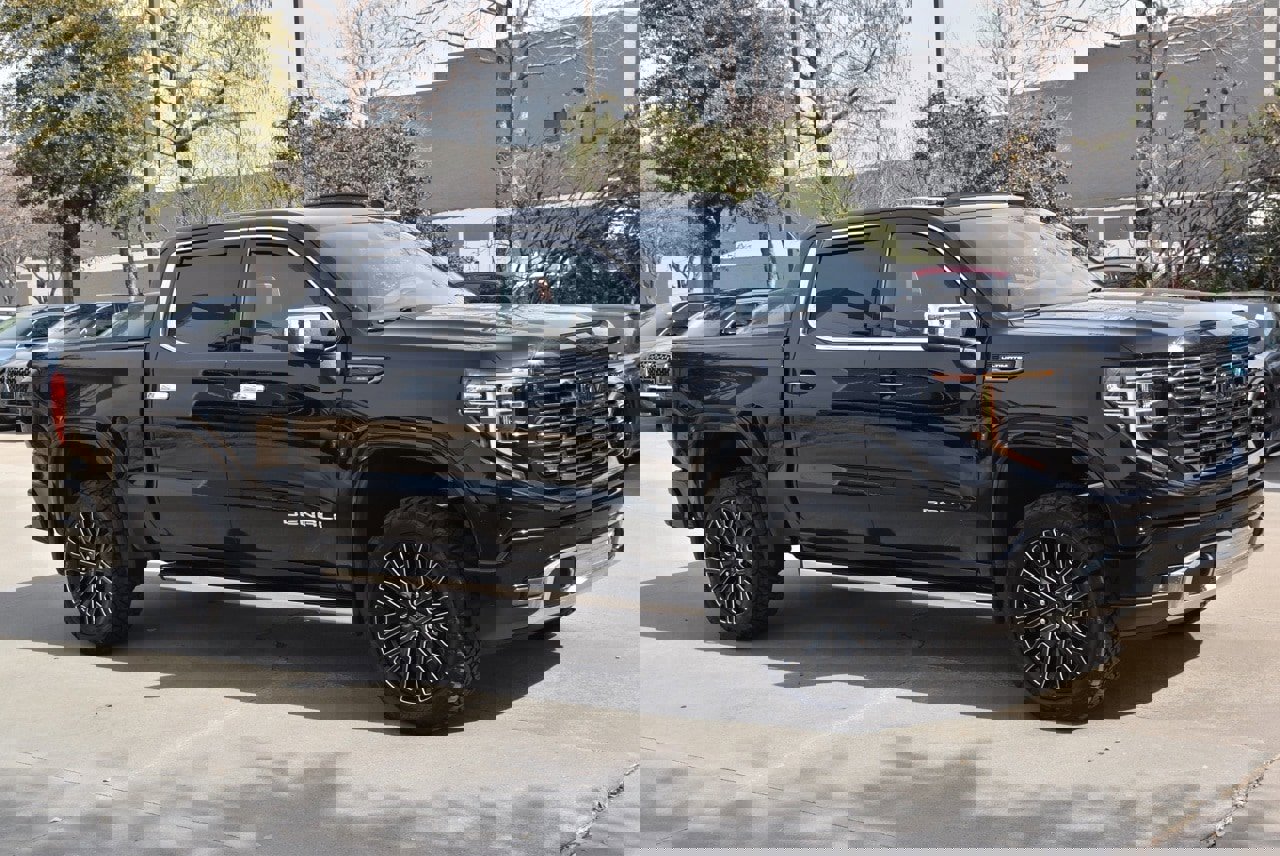 Used 2025 GMC Sierra 1500 Denali Ultimate image 5