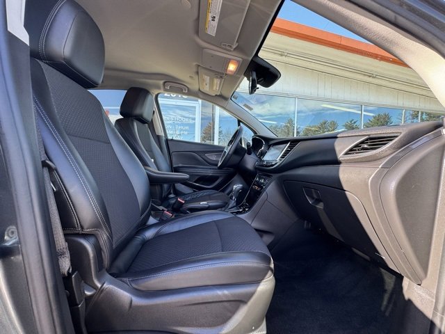 Used 2017 Buick Encore Preferred image 12