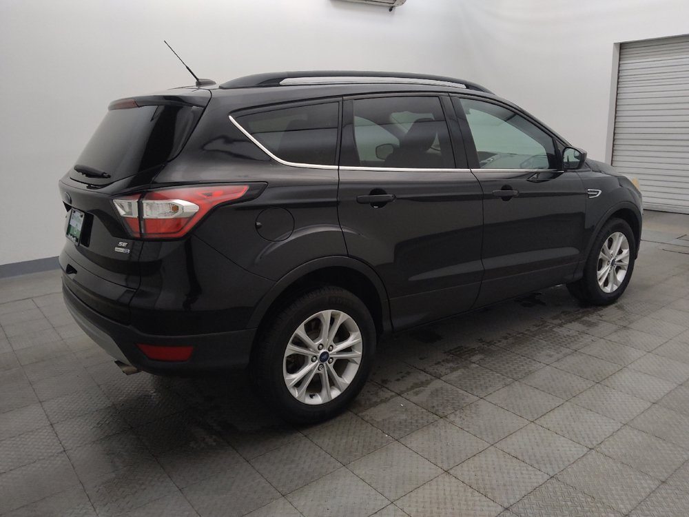 Used 2018 Ford Escape SE AWD/4WD image 10
