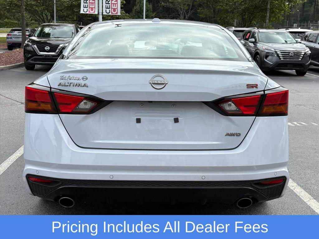 Certified 2024 Nissan Altima 2.5 SR w/ SR Premium Package AWD/4WD image 6