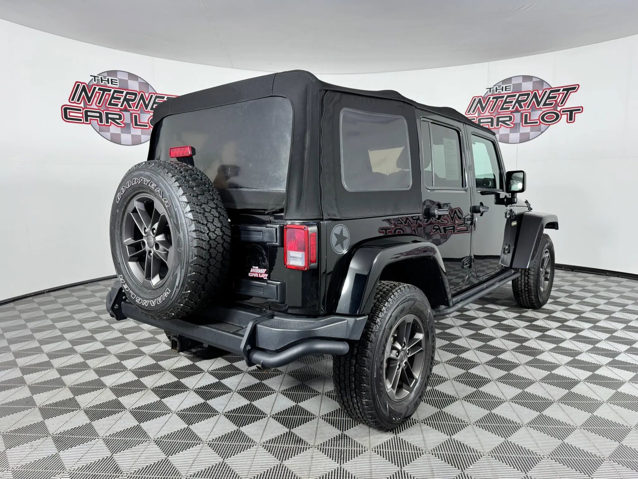 Used 2018 Jeep Wrangler Unlimited Sport AWD/4WD image 7