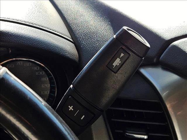 Used 2019 Chevrolet Suburban LT w/ Off-Road Package image 11