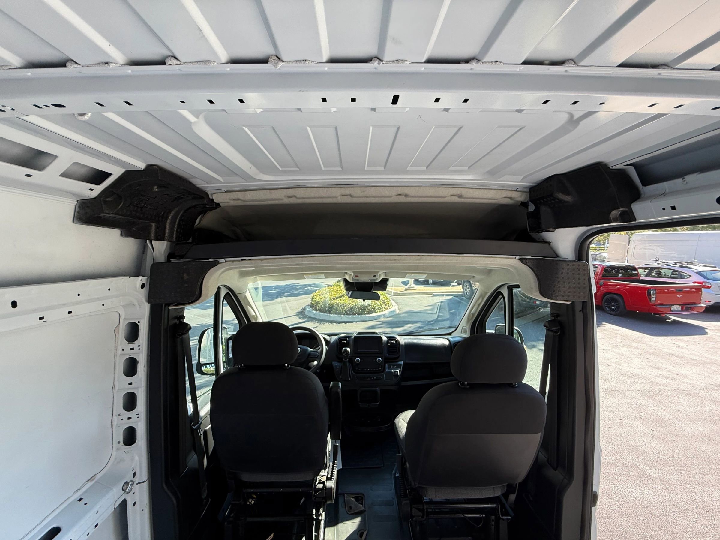 Used 2023 RAM ProMaster 2500 image 11