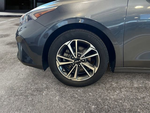 Certified 2023 Kia Forte LXS FWD image 12