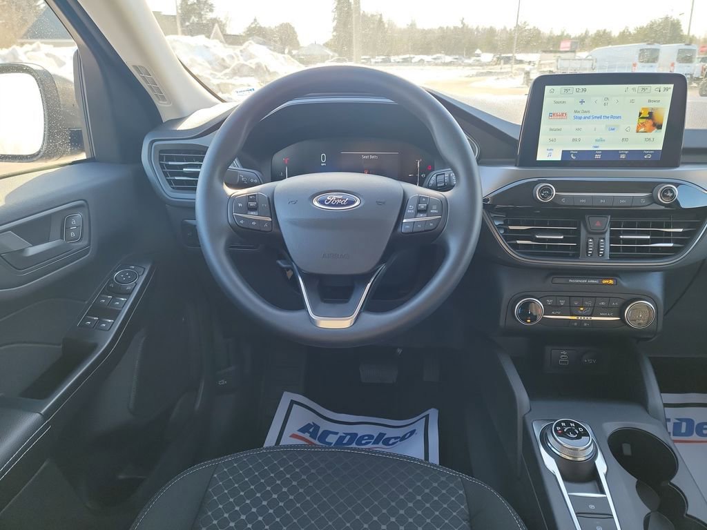 New 2026 Ford Escape Active image 13