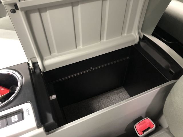 Used 2012 Toyota Prius V Two image 26