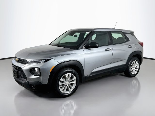 Used 2023 Chevrolet TrailBlazer LS FWD image 4