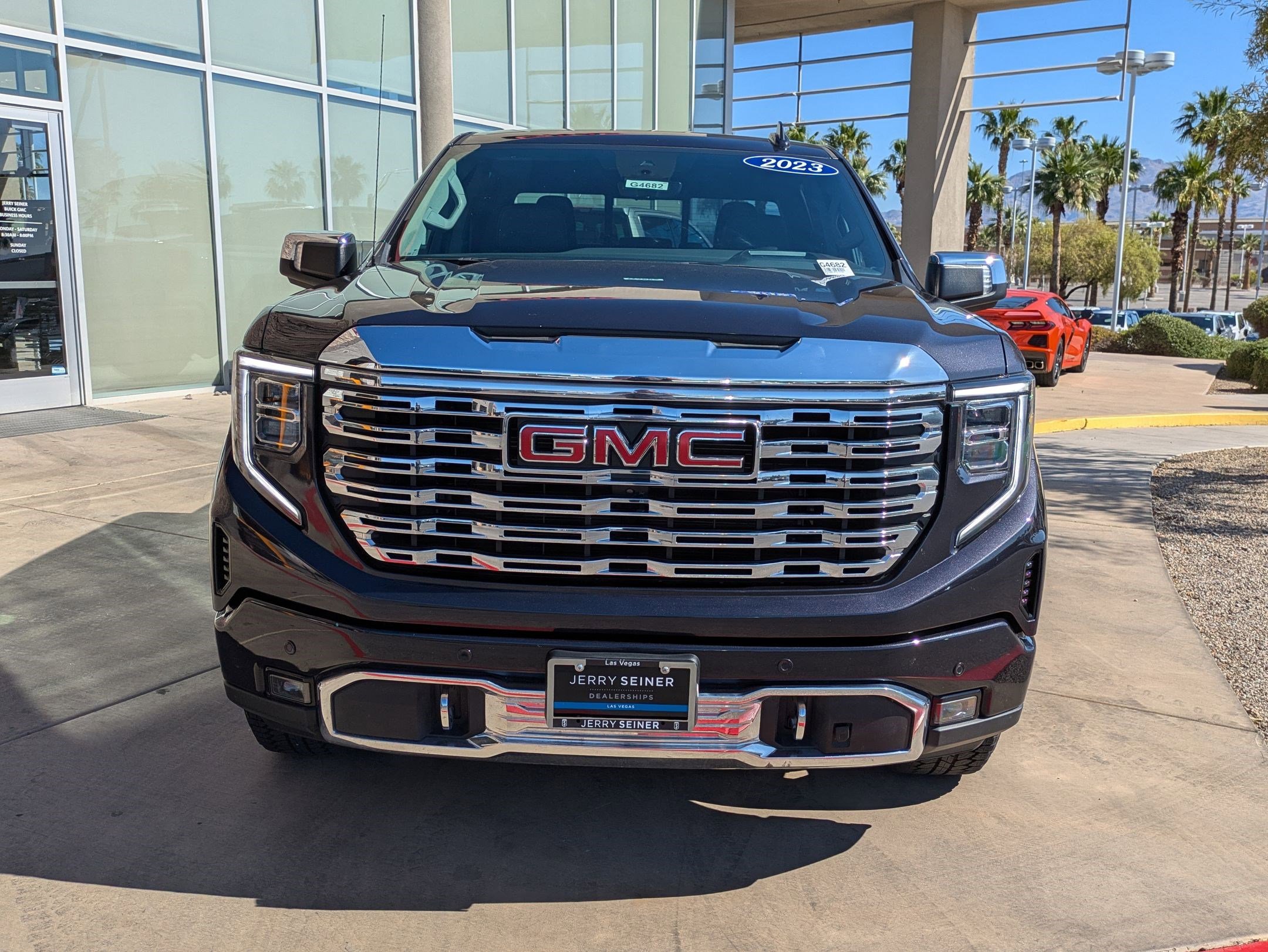 Certified 2023 GMC Sierra 1500 Denali w/ Technology Package AWD/4WD image 9