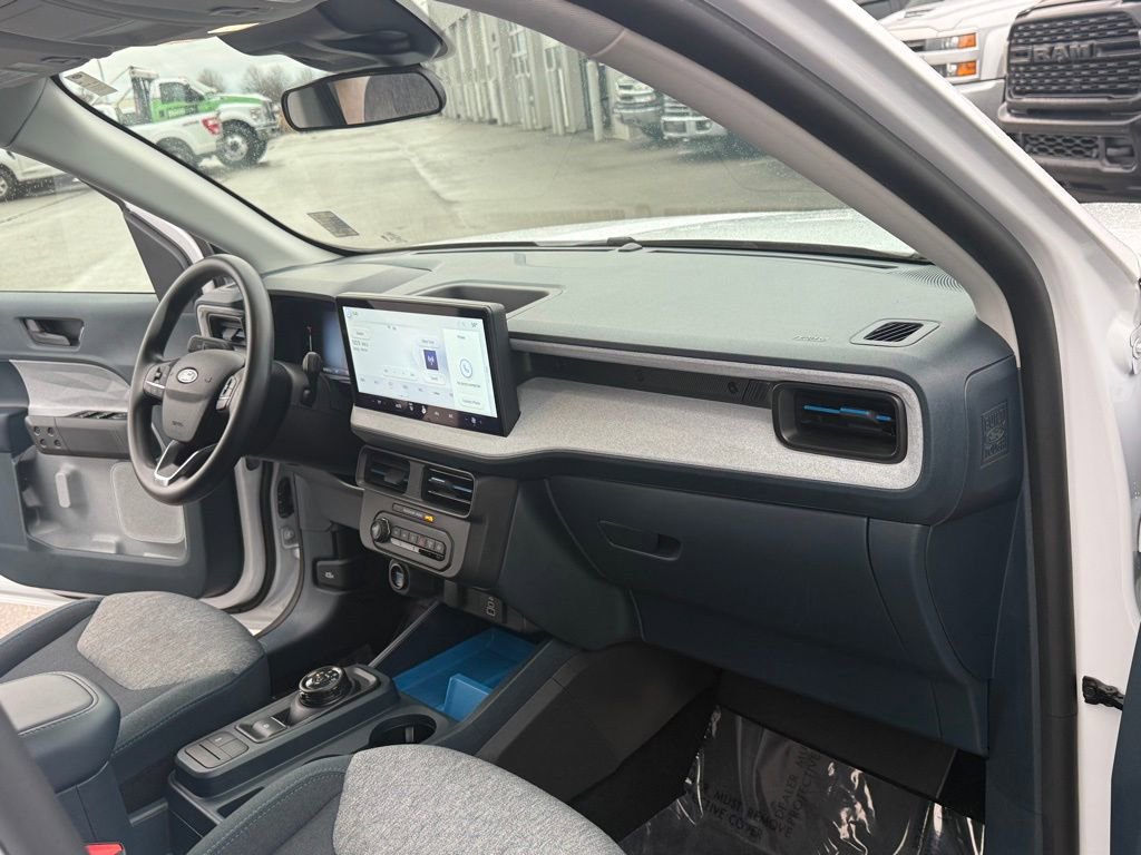 Used 2025 Ford Maverick XLT image 15