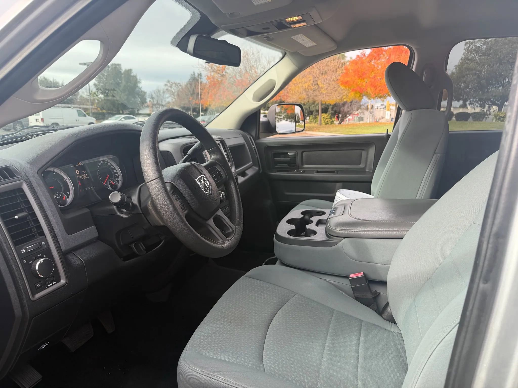 Used 2013 RAM 3500 Tradesman w/ Popular Equipment Group image 3