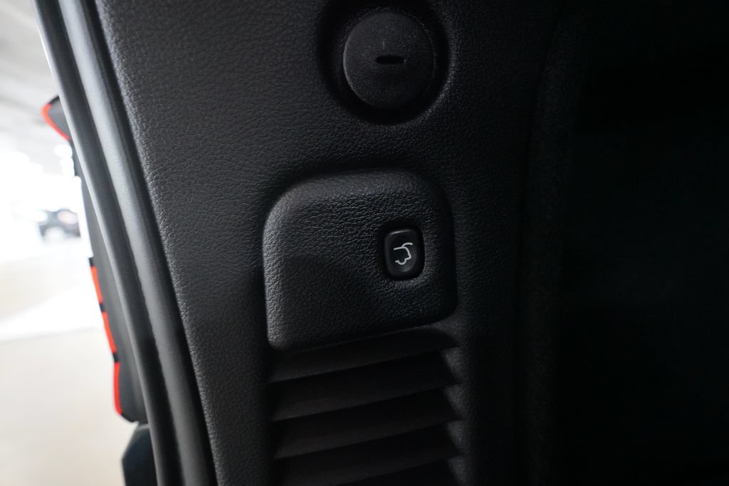 Used 2023 Dodge Durango GT AWD/4WD image 15