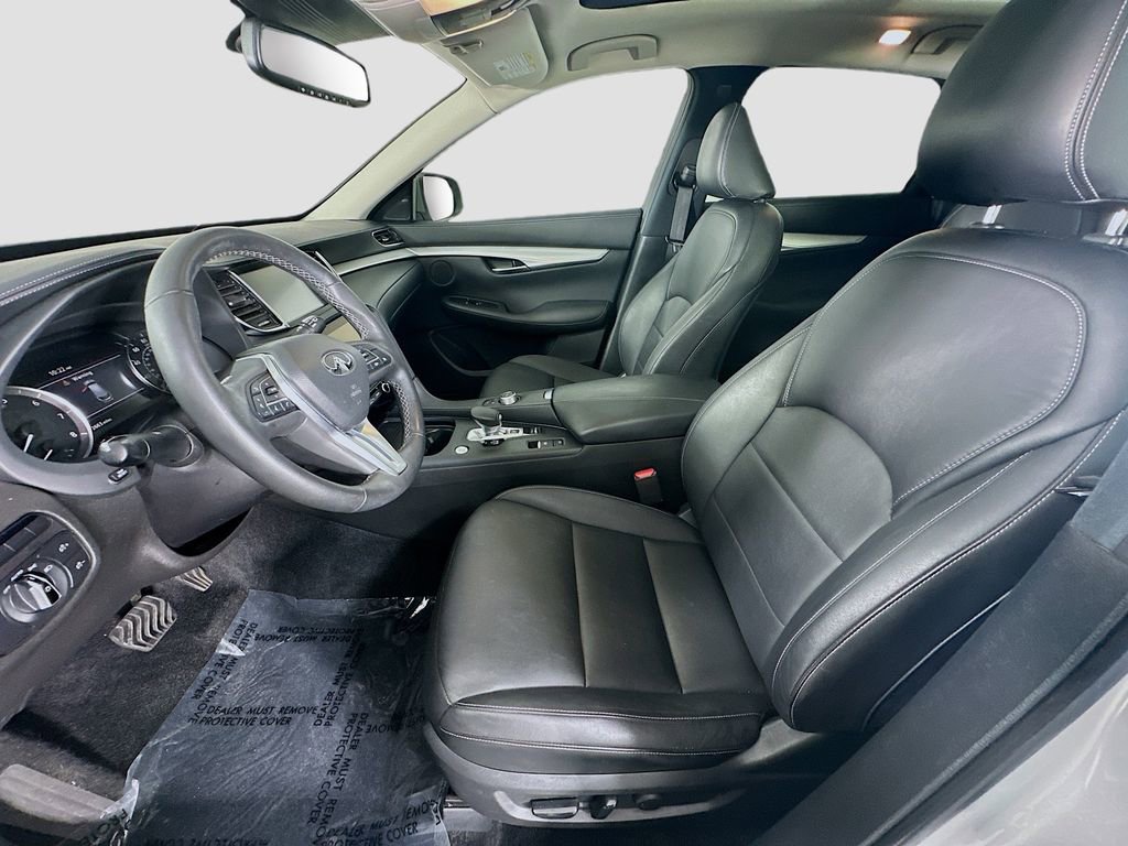 Used 2019 INFINITI QX50 Luxe image 5