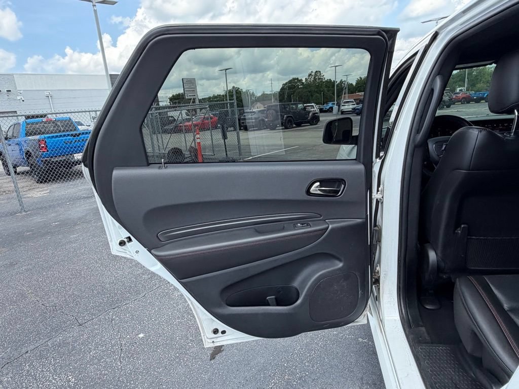 Used 2023 Dodge Durango R/T w/ Tow 'N Go Package AWD/4WD image 21