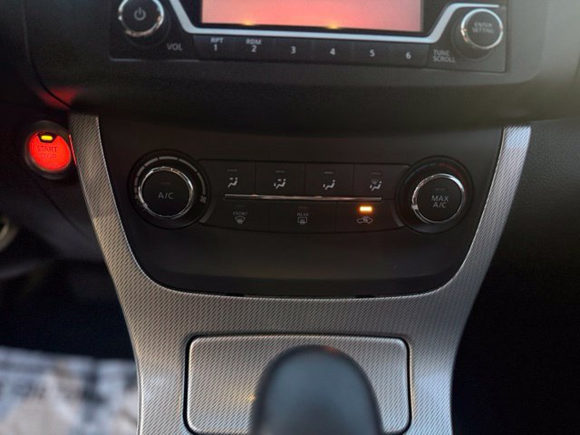 Used 2015 Nissan Sentra SR FWD image 18