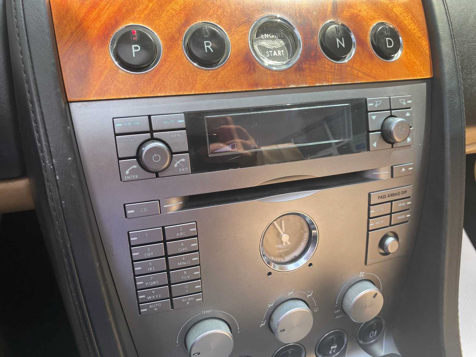 Used 2007 Aston Martin DB9 Volante RWD image 23