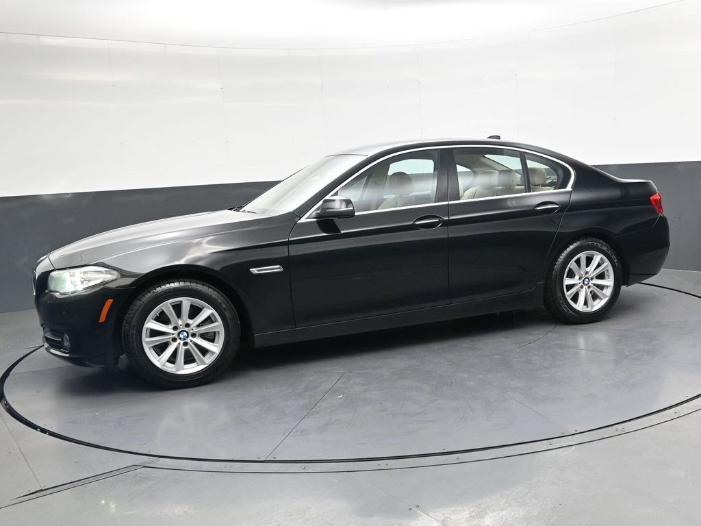 Used 2016 BMW 528i Sedan RWD image 7