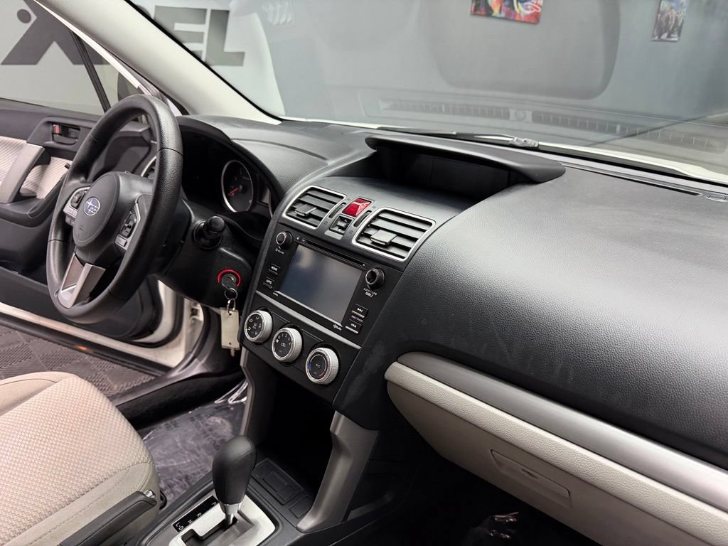 Used 2018 Subaru Forester 2.5i AWD/4WD image 48