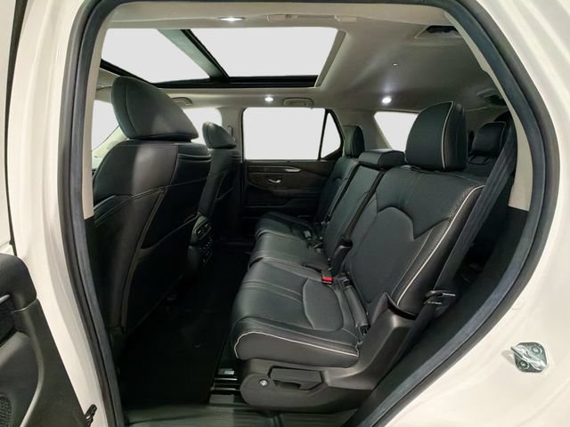 Used 2025 Honda Pilot Elite image 21
