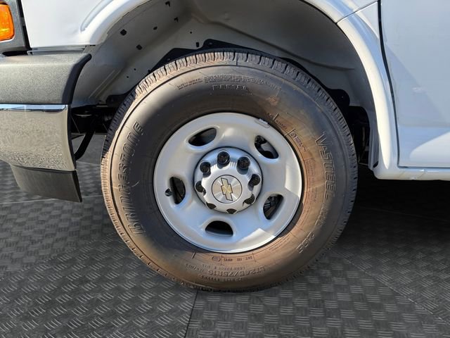 New 2025 Chevrolet Express 3500 w/ Driver Convenience Package image 14