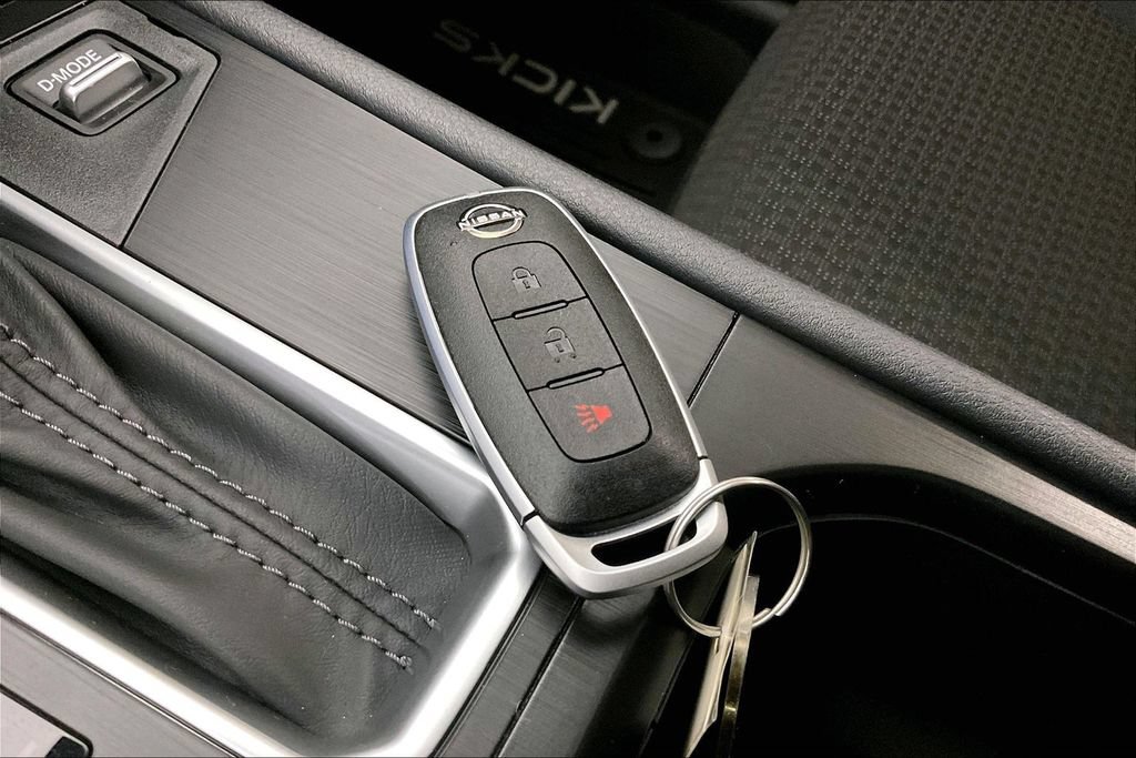 New 2026 Nissan Kicks S FWD image 24