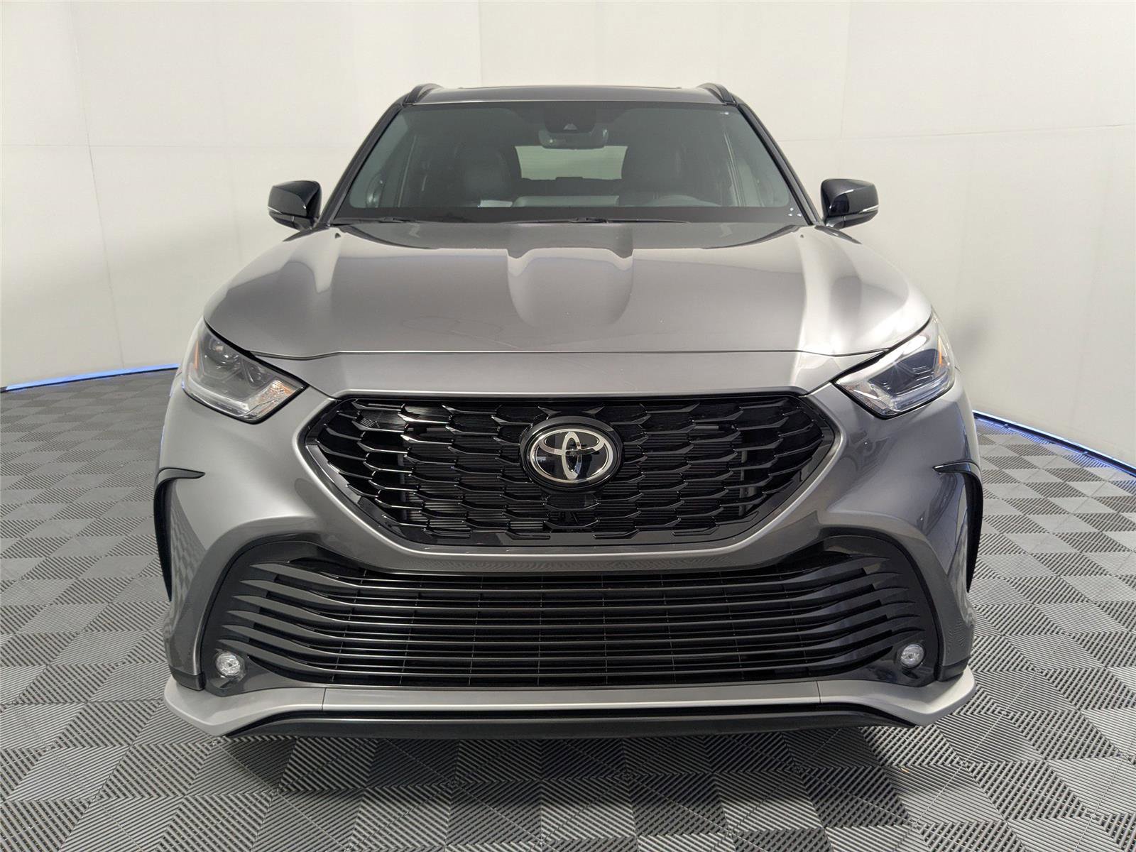 New 2026 Toyota Highlander XSE image 20