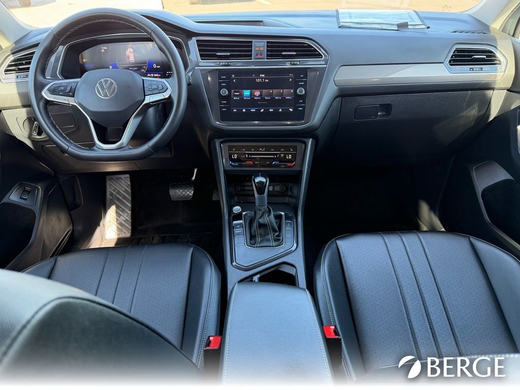 Used 2024 Volkswagen Tiguan Wolfsburg Edition image 18