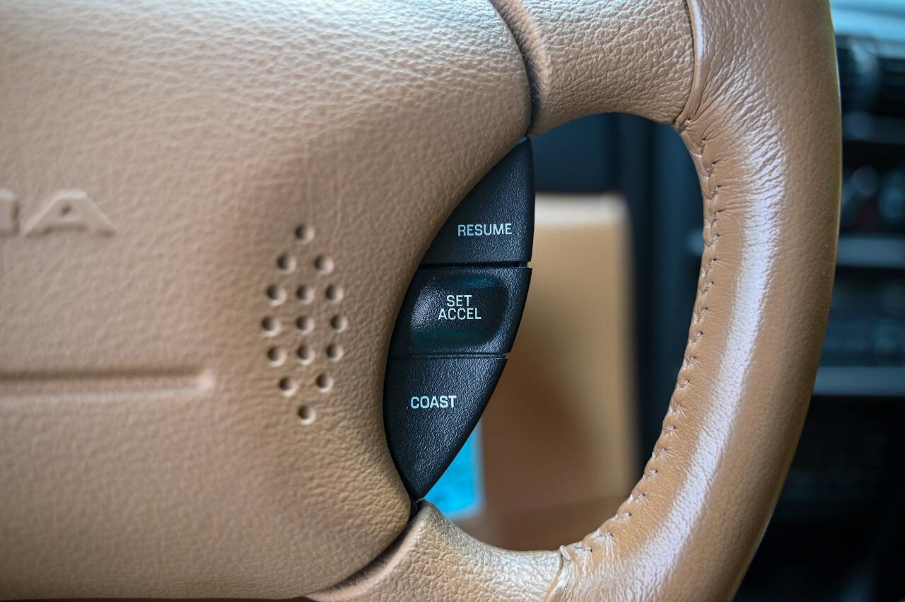 Used 1997 Ford Mustang Cobra image 93