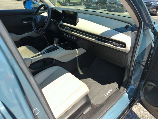 Used 2023 Honda HR-V EX-L image 35