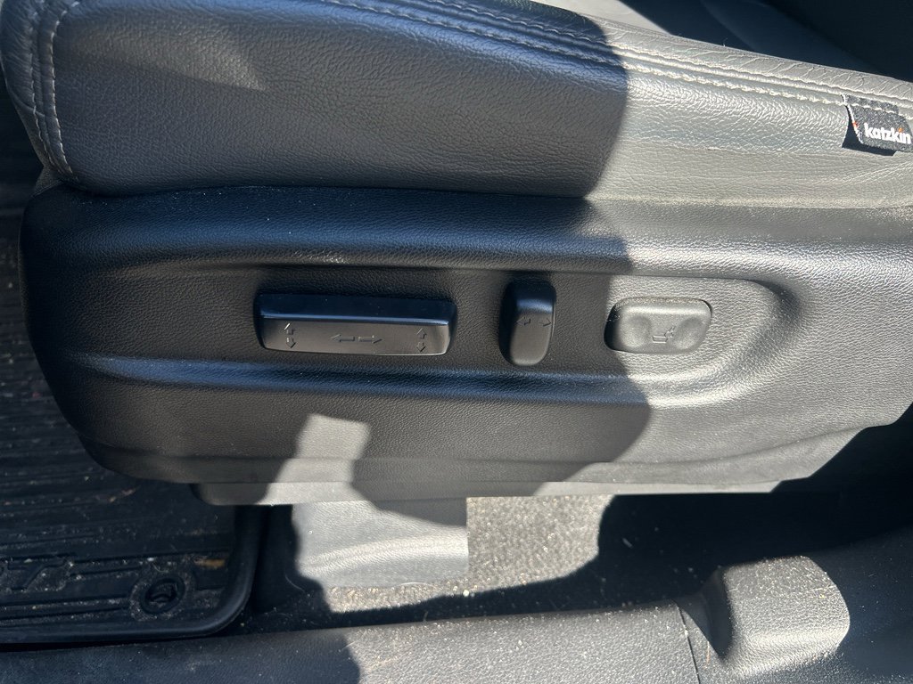 Used 2022 Honda Pilot Sport image 20