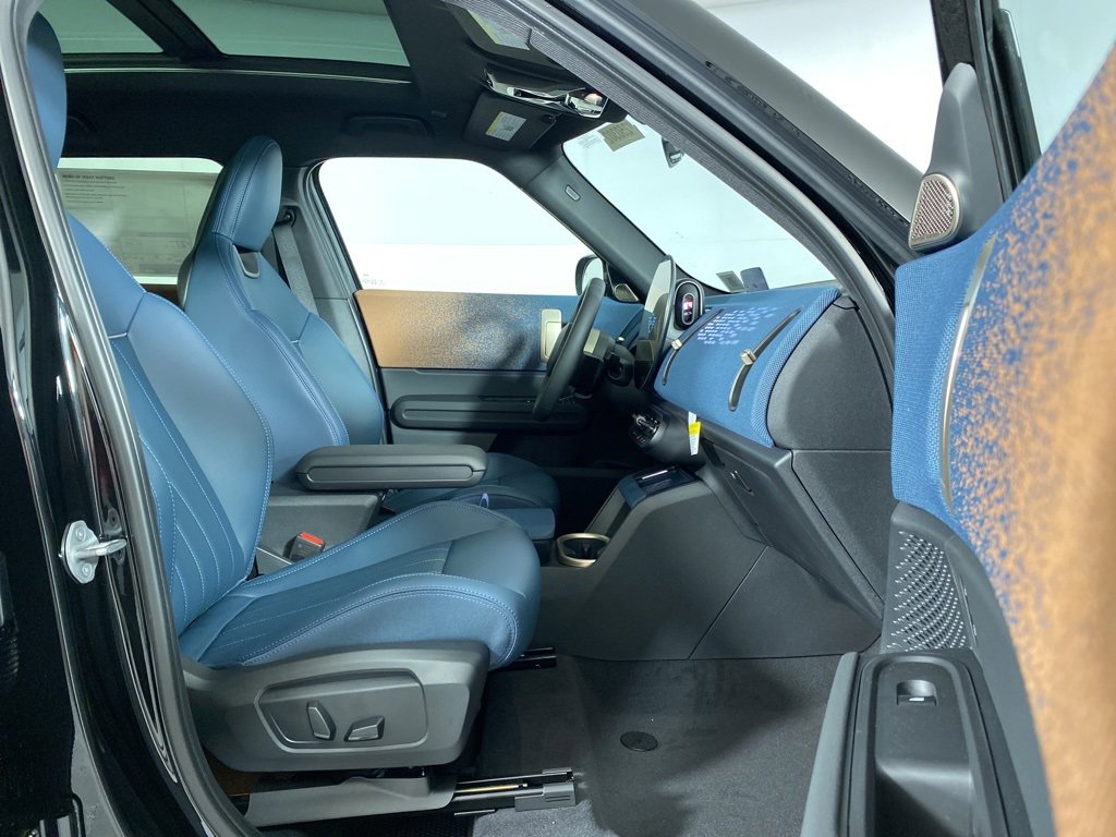 New 2025 MINI Cooper Countryman S w/ Comfort Package Max image 25